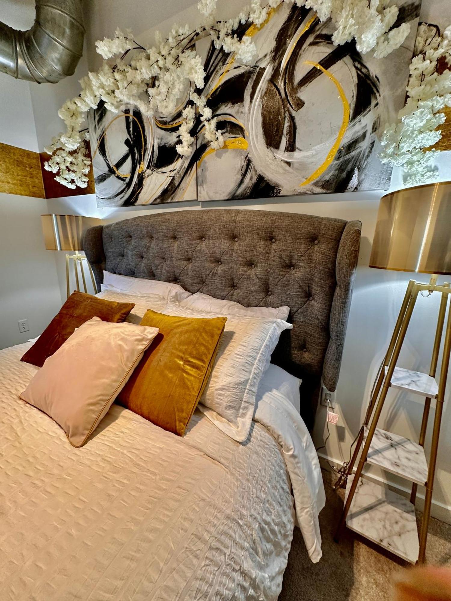 Апартаменты Grand 3Br Loft In Atlantic Station Атланта Экстерьер фото